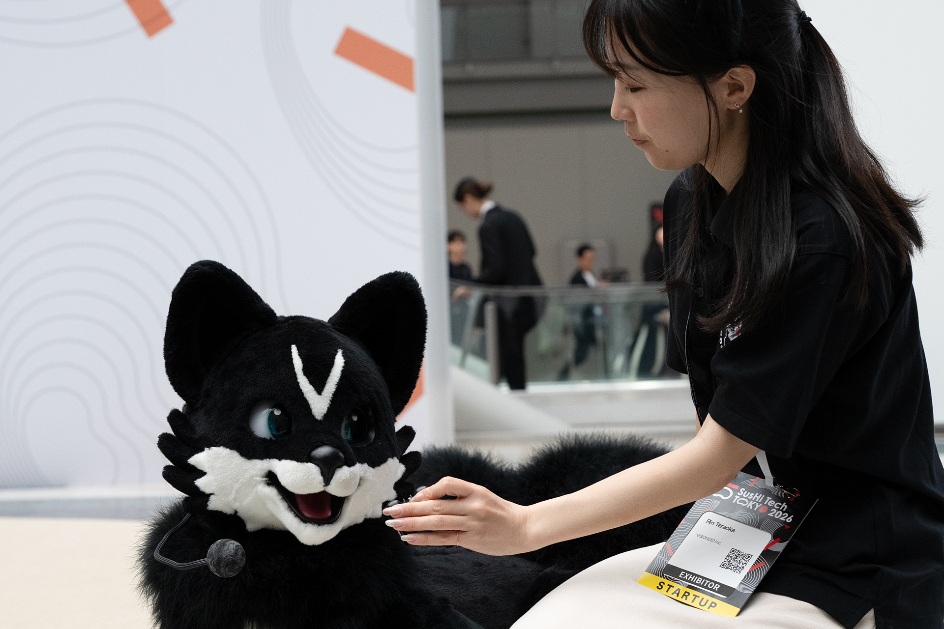 VISIONOIDが開発した動物型ロボット「FOX」がSusHi Tech TOKYO 2026に出演