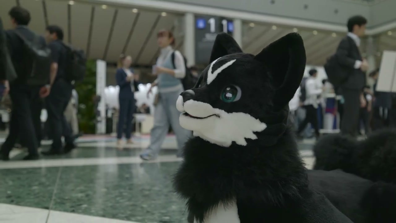 VISIONOIDが開発した動物型ロボット「FOX」がSusHi Tech TOKYO 2026に出演